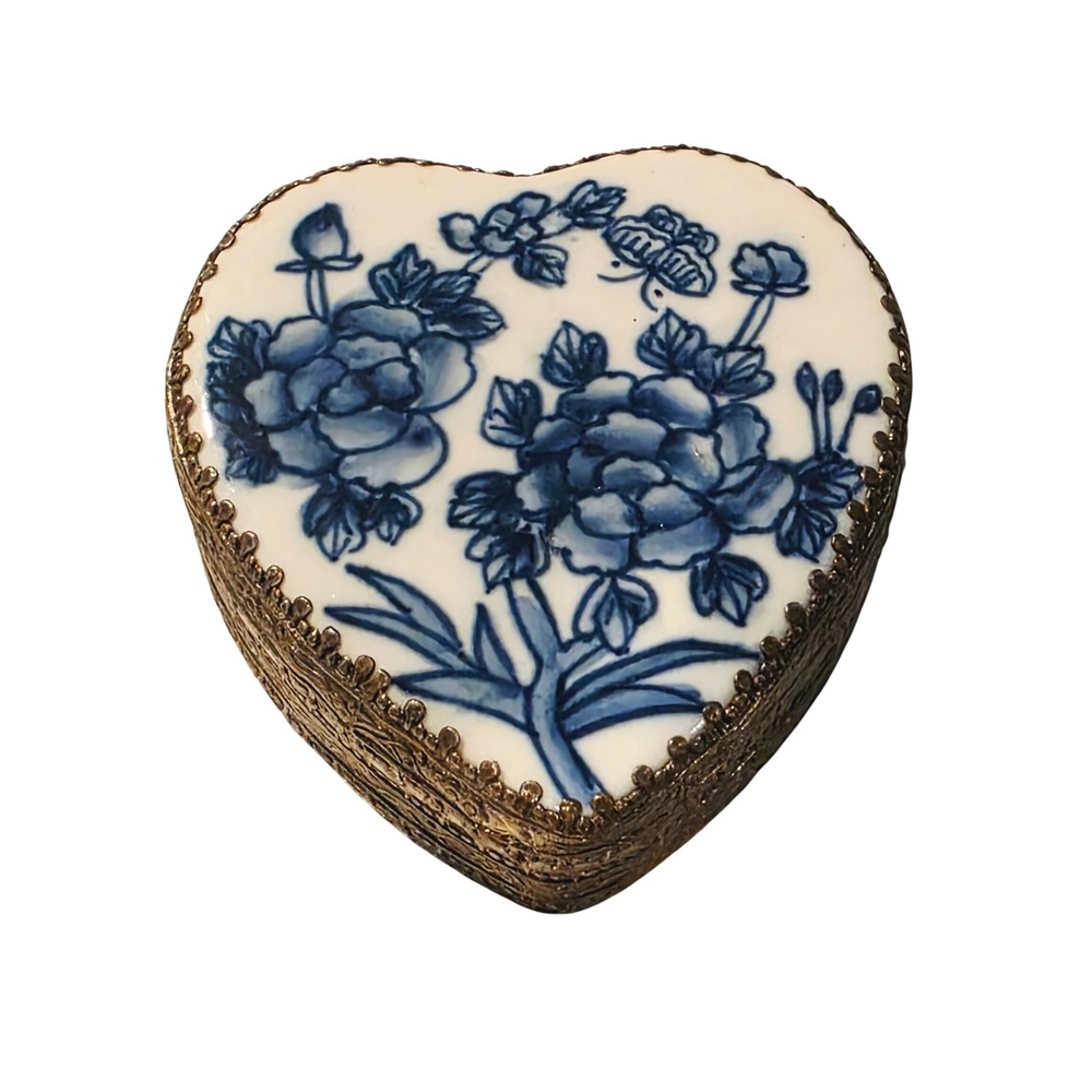 Vintage Chinoiserie Heart Trinket Box Jewelry Storage Keepsakes Porcelain